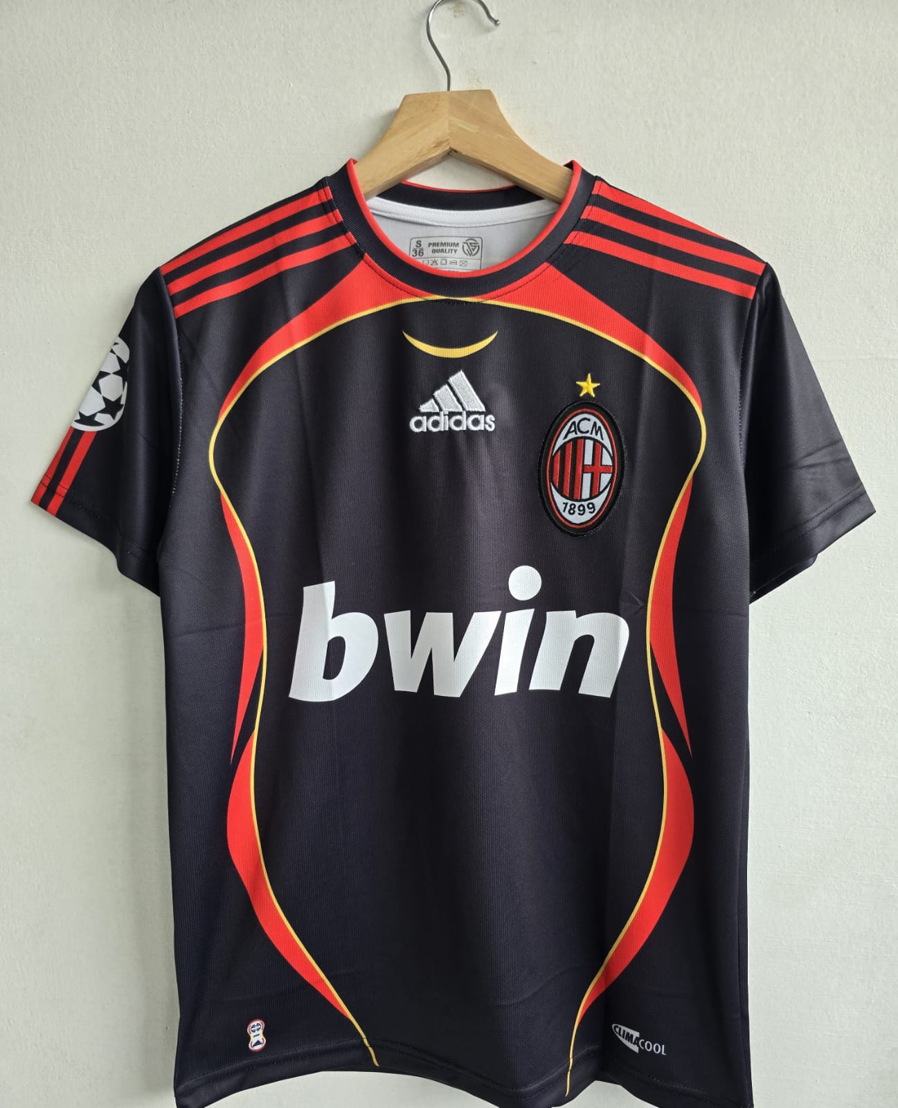 AC Milan 2006-2007 third  (MALDINI) - View 1